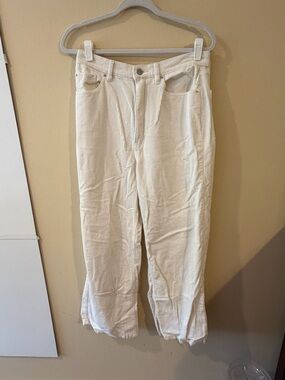 BDG Off-White Straight-Leg Corduroy Jeans